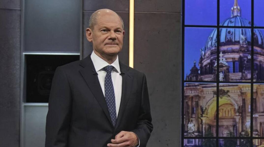 Επικοινωνία Σολτς με Πούτιν – Τα τρία πράγματα που ζήτησε ο καγκελάριος της Γερμανίας