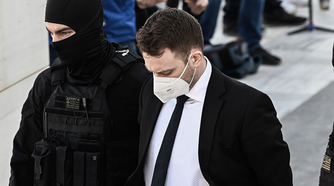 Ο Μπάμπης Αναγνωστόπουλος είναι αντιμέτωπος με ισόβια για το έγκλημα στα Γλυκά Νερά