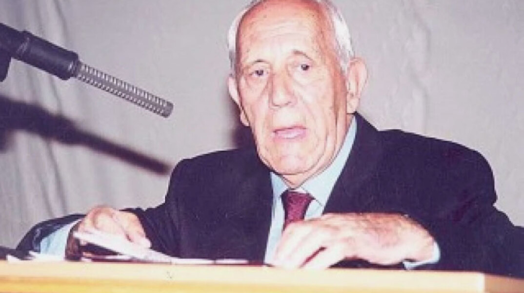 Ο χειρούργος και βουλευτής Ορέστης Παπαστράτης πέθανε σε ηλικία 97 ετών