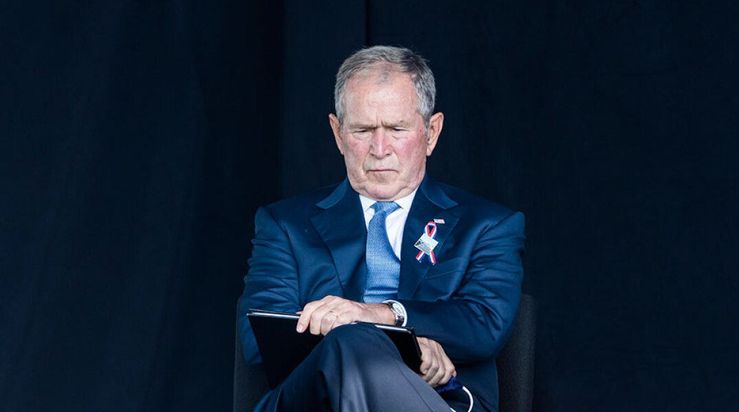 Ο πρώην πρόεδρος των ΗΠΑ Τζορτζ Μπους