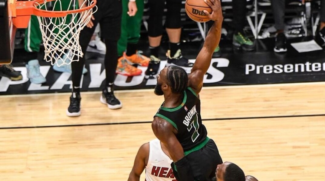 Ο Τζέιλεν Μπράουν