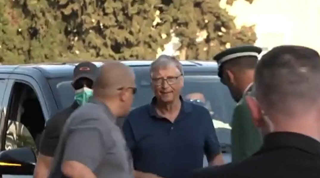 Την Ακρόπολη επισκέφτηκε ο Μπιλ Γκέιτς, ιδρυτής της Microsoft