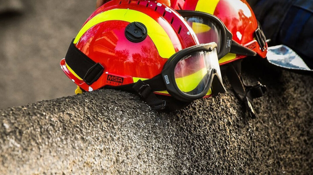 Άνδρες της ΕΜΑΚ αναζητούν αγνοούμενο στις Ερυθρές Αττικής