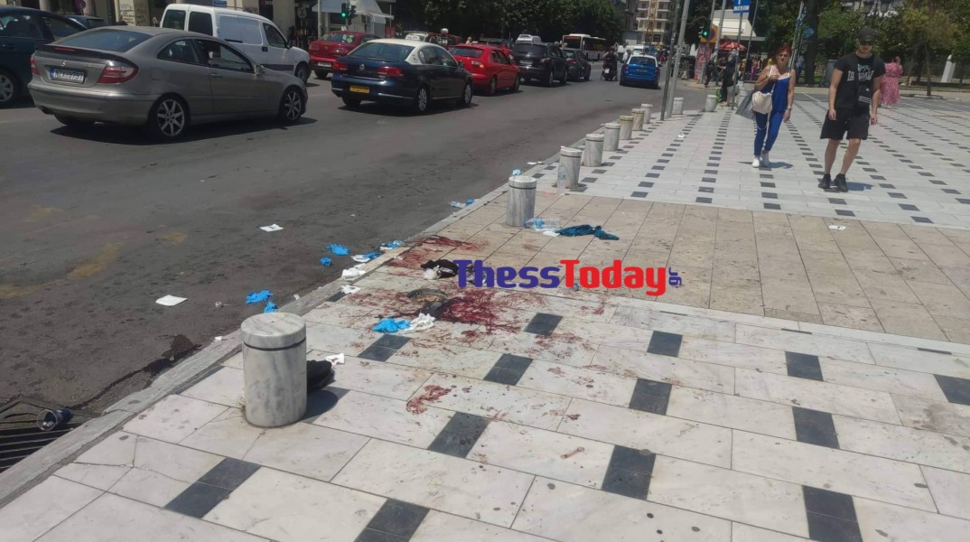 Θεσσαλονίκη: Άγρια συμπλοκή μεταξύ αλλοδαπών στην Αριστοτέλους – Δύο τραυματίες