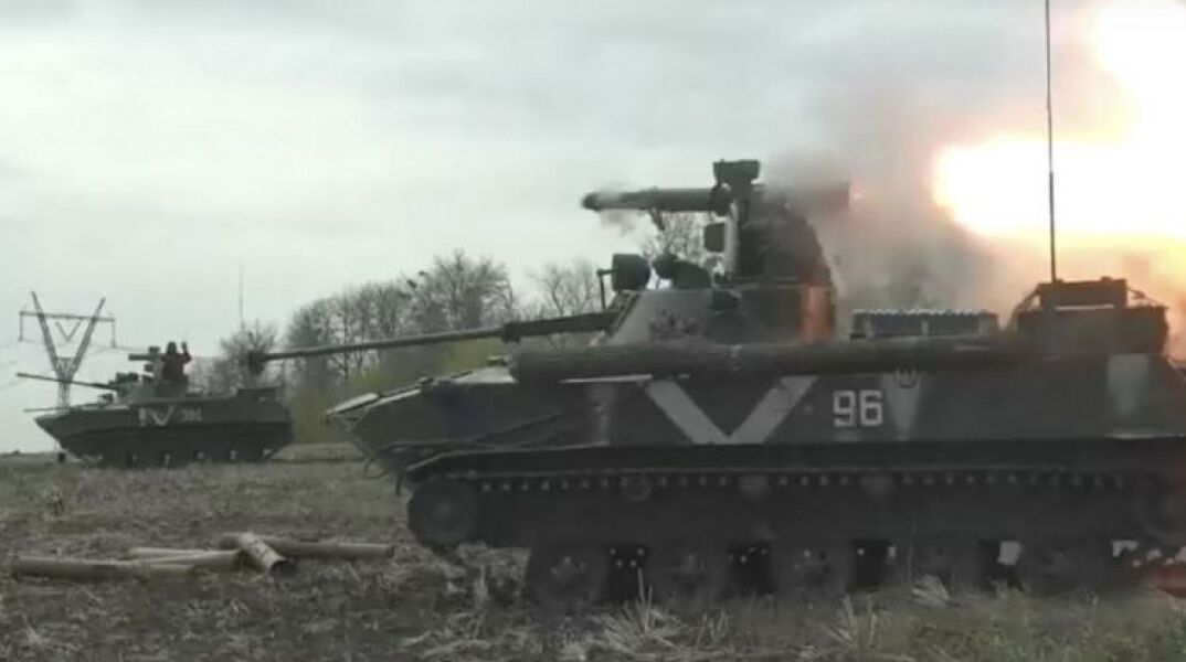 Ρωσικά άρματα μάχης στην Ανατολική Ουκρανία