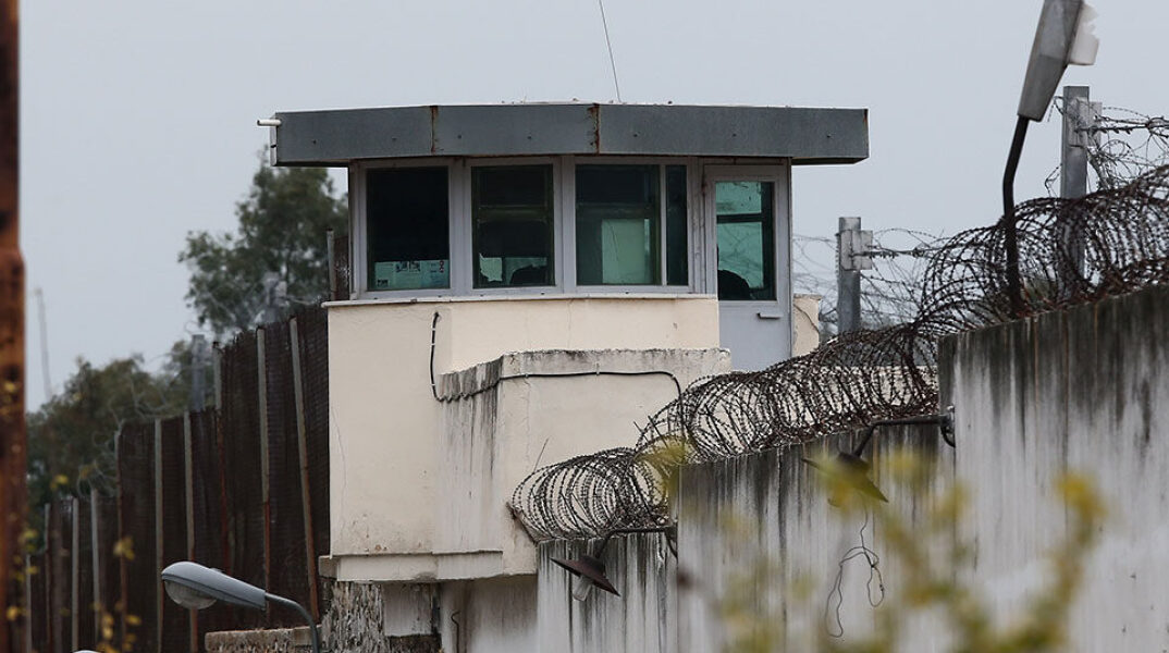 Απετράπη εισαγωγή ηρωίνης και κινητών στις φυλακές Μαλανδρίνου
