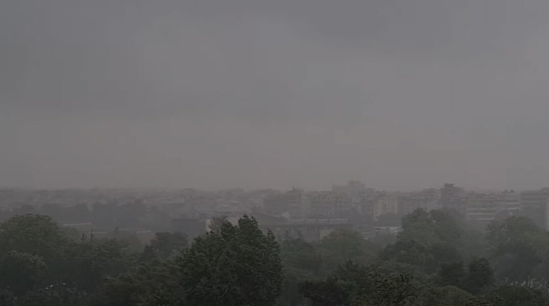 Καταιγίδες στη Θεσσαλονίκη έφερε η κακοκαιρία Genesis