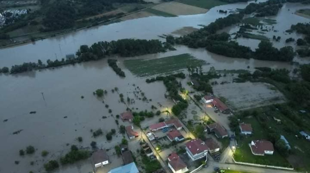 Κακοκαιρία Genesis - Ορεστιάδα: Πλημμυρισμένοι δρόμοι και σπίτια - Εναέρια λήψη