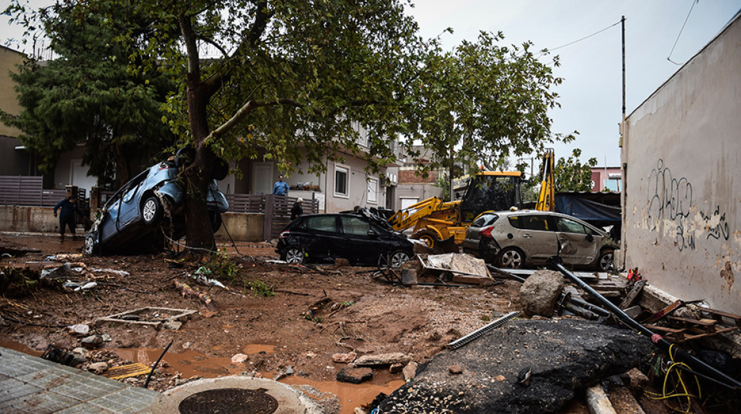 Πλημμύρες στη Μάνδρα: Σήμερα η απόφαση του δικαστηρίου για τις φονικές πλημμύρες