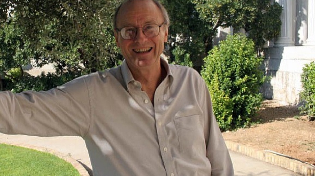 Πίτερ Μάκριτζ	