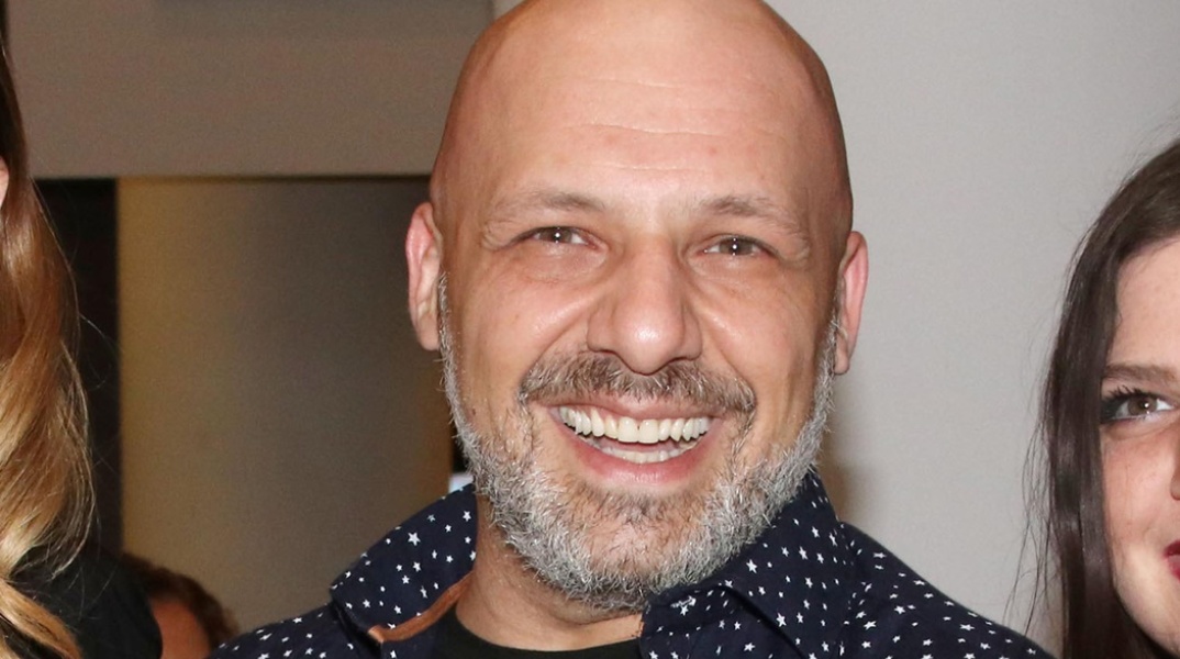 Νίκος Μουτσινάς