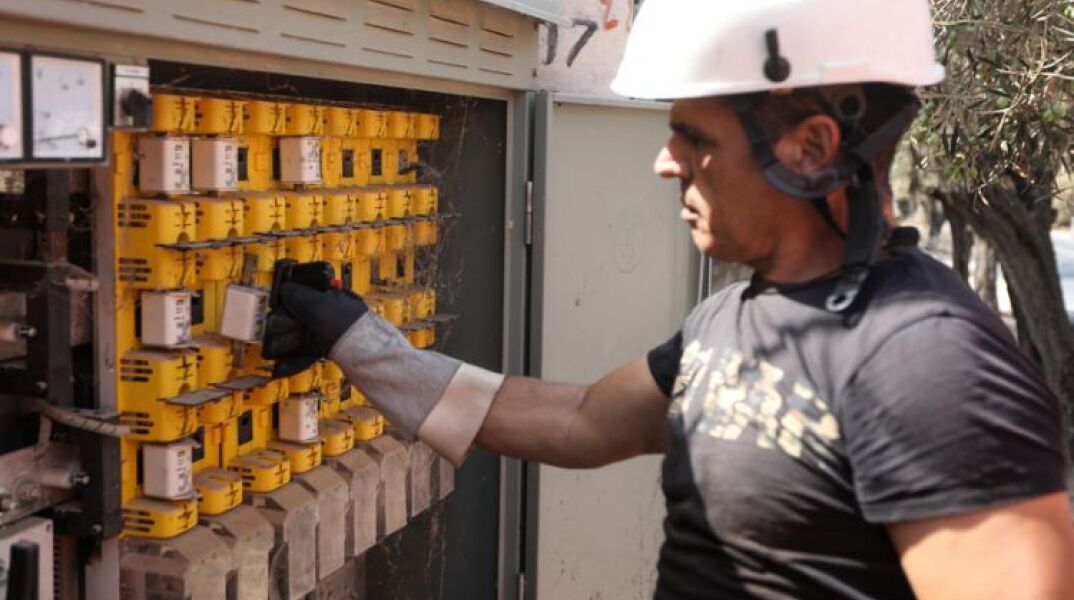 Χωρίς ρεύμα περιοχές της Αθήνας © EUROKINISSI/ΓΙΑΝΝΗΣ ΠΑΝΑΓΟΠΟΥΛΟΣ   