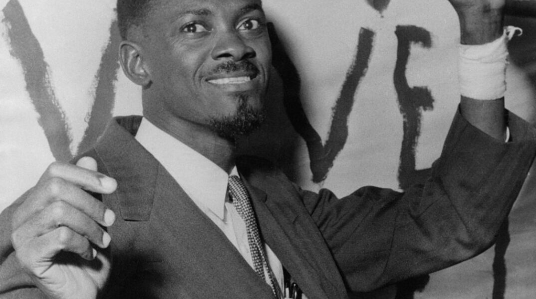 Βέλγιο-Κονγκό: Η βελγική κυβέρνηση παρέδωσε ένα λείψανο του Πατρίς Λουμούμπα στην οικογένειά του ζητώντας και πάλι «συγγνώμη» για τη δολοφονία του