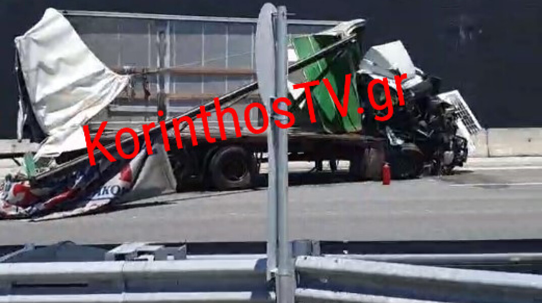 Σοβαρό τροχαίο με νταλίκες στην Αθηνών Κορίνθου – Περιπολικά κι ασθενοφόρα στην είσοδο τούνελ