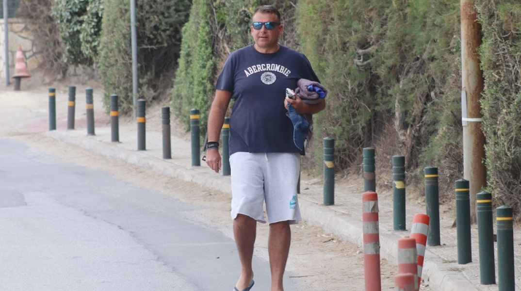 Γιώργος Λιάγκας: Καρχαρίας πλησίασε το σκάφος που βρισκόταν