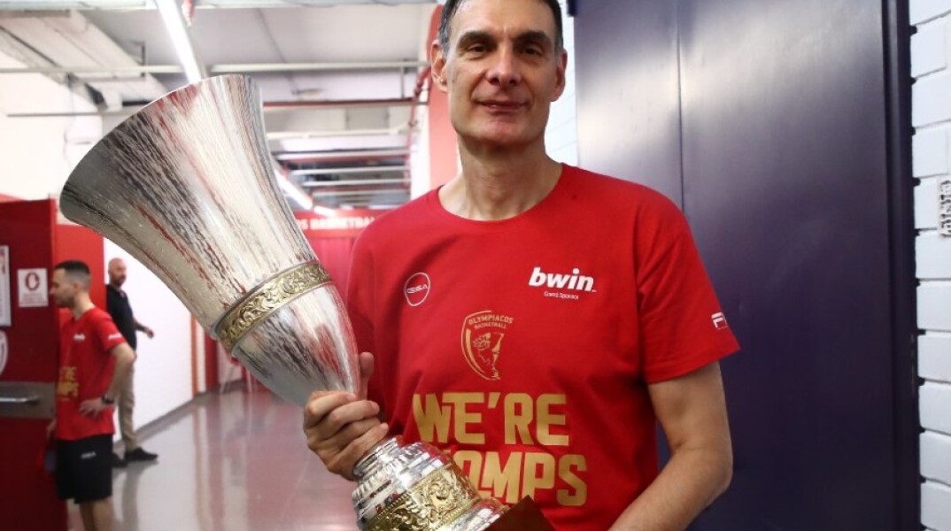 Ο Γιώργος Μπαρτζώκας