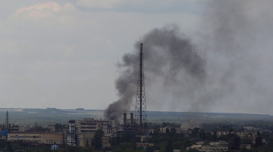 Ουκρανία: Με τη συμπλήρωση 4 μηνών πολέμου, οι Ρώσοι στα όρια του Λισιτσάνσκ