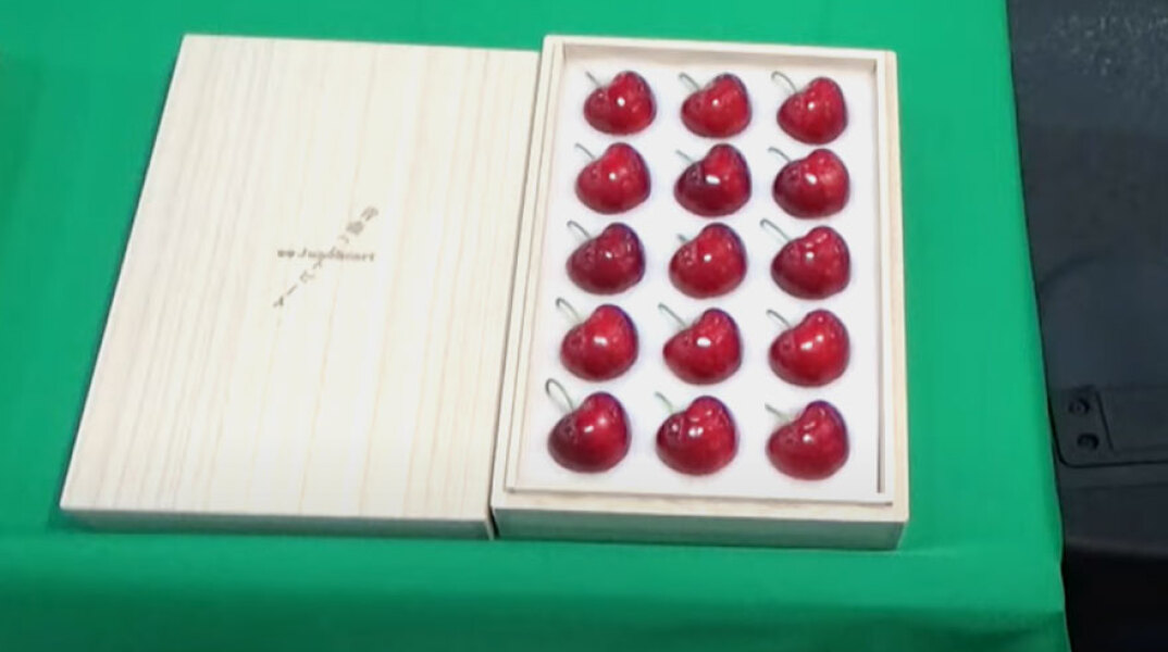 Τα 15 κεράσια στην Ιαπωνία που στοίχισαν 4.100 ευρώ