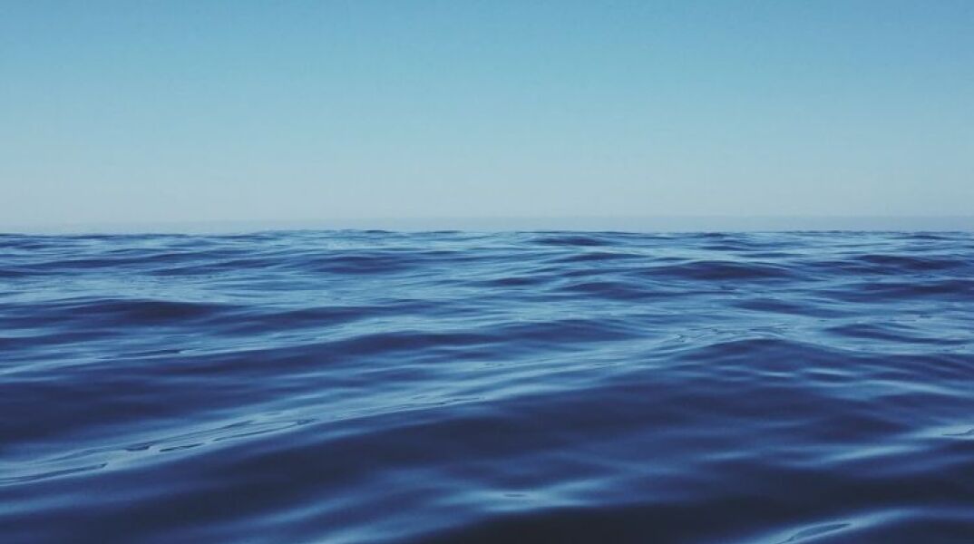 Θεσσαλονίκη: Πατέρας πνίγηκε ενώ κολυμπούσε με τον γιο του