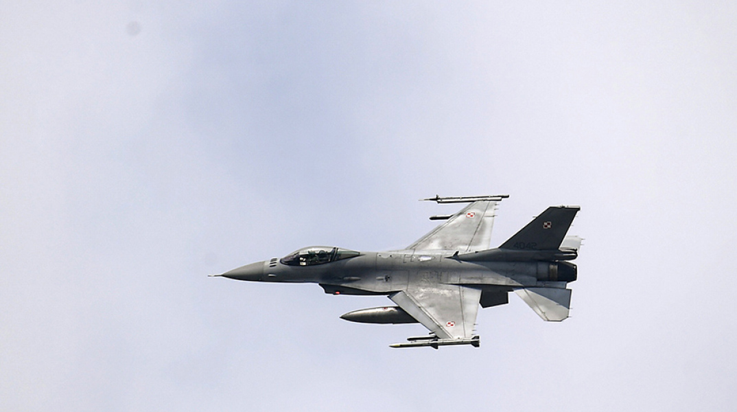 F-16 (Φωτογραφία αρχείου)