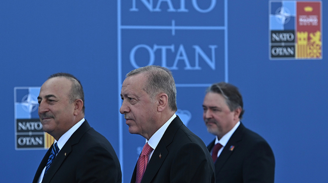 Καμία αναφορά Ερντογάν για τα ελληνοτουρκικά στη Σύνοδο του ΝΑΤ