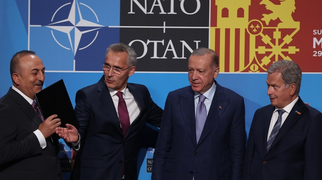 Ικανοποιημένη η Ελλάδα με τη συμφωνία Ερντογάν για Φινλανδία - Σουηδία