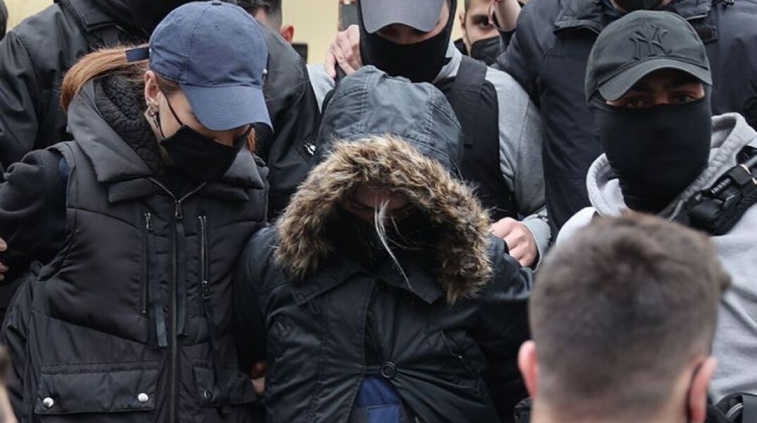 Ρούλα Πισπιρίγκου: Καλείται ως ύποπτη και για τους θανάτους Μαλένας - Ίριδας