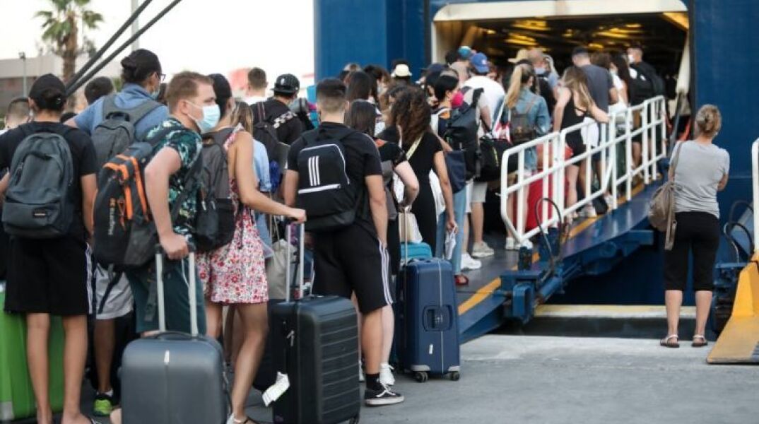 Ξεκίνησε η έξοδος των εκδρομέων του Ιουλίου