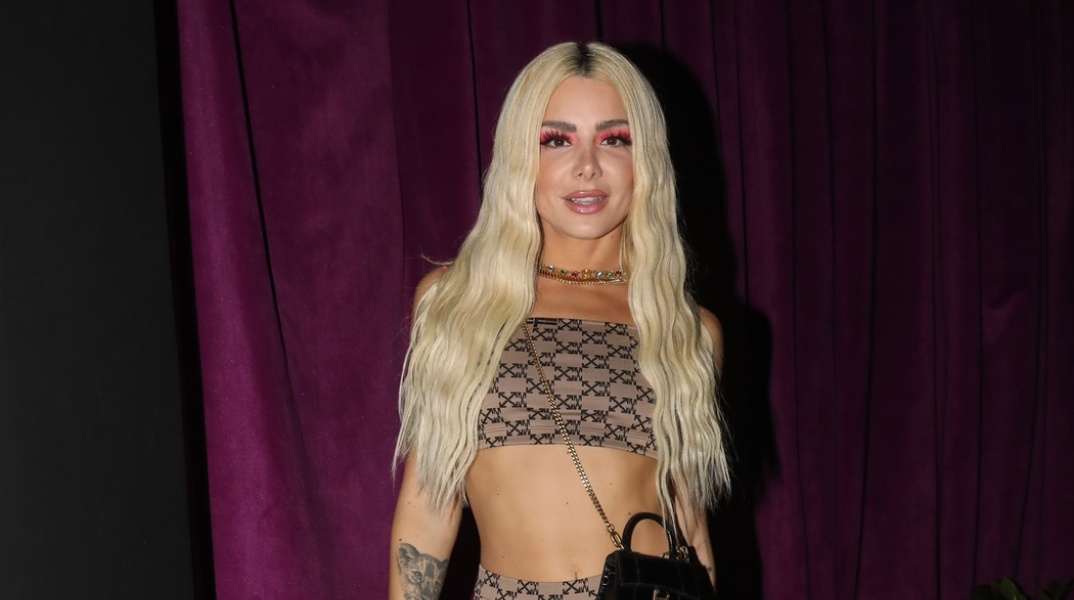 Η τραγουδίστρια Ζοζεφίν