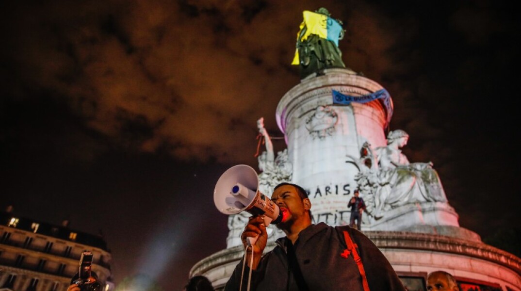 Διαδηλώσεις στο Παρίσι μετά την επανεκλογή Μακρόν