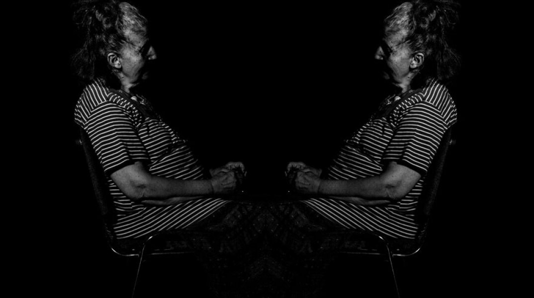 Ιδιόλεκτων παραστάσεις