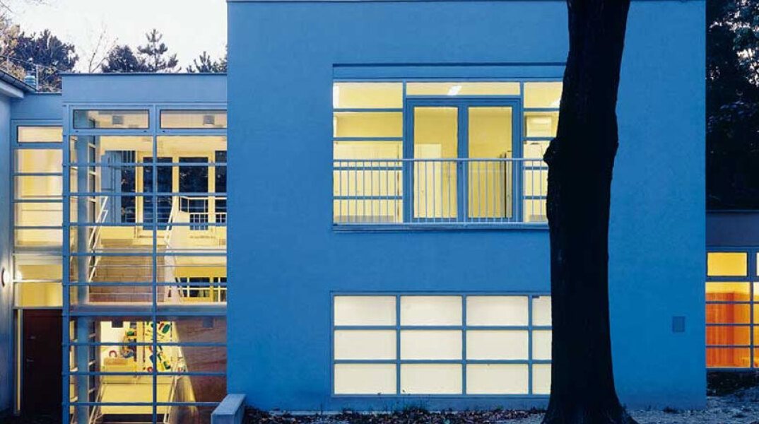 Από το Αρχείο του Δημήτρη Μανίκα. Αθήνα και Βιέννη