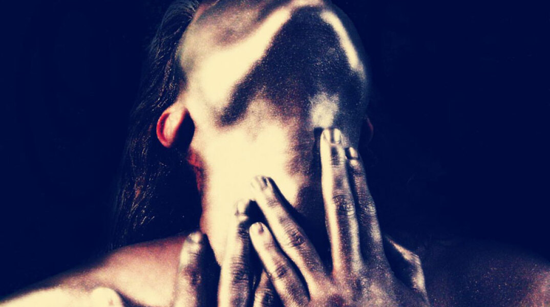 «Quest for the holy Grail - Το ιερό αντικείμενο» στη The Project Gallery / Έργο της Αγγελίνας Βοσκοπούλου