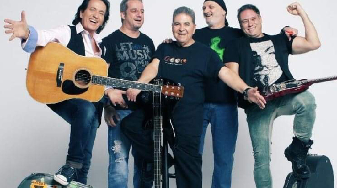 Ο Πασχάλης live στο Cascara