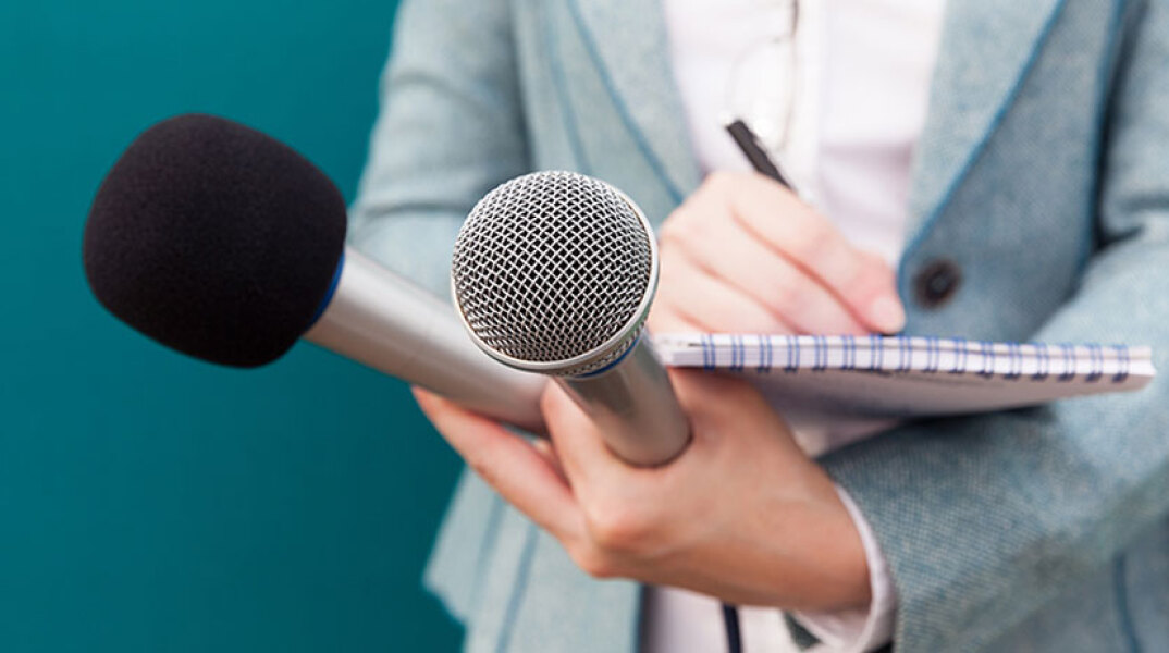 microphone-journalism.jpg