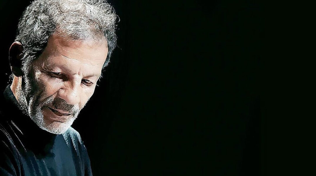 Σταύρος Ξαρχάκος