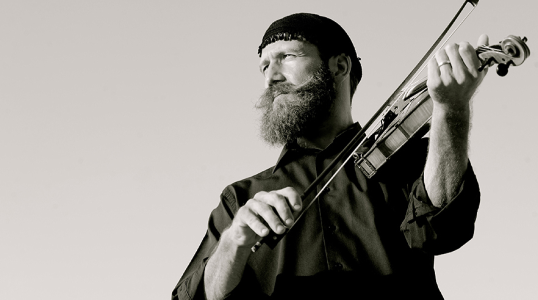 «Κρητική Βεγγέρα» με τον Αντώνη Μαρτσάκη στην Τεχνόπολη του Δήμου Αθηναίων