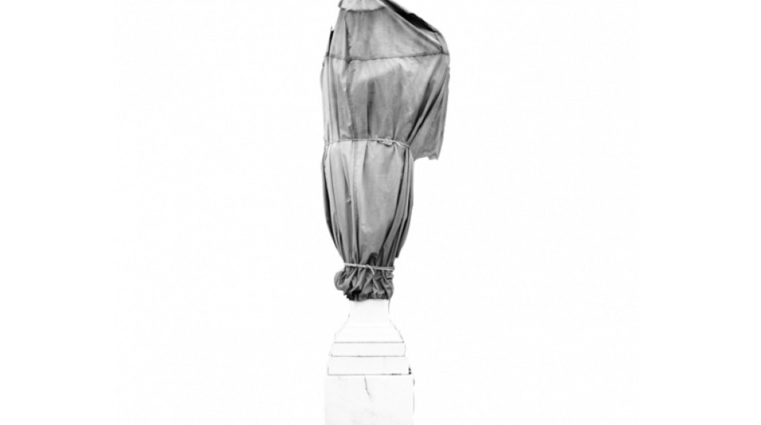 Aπό την έκθεση «New Monument»