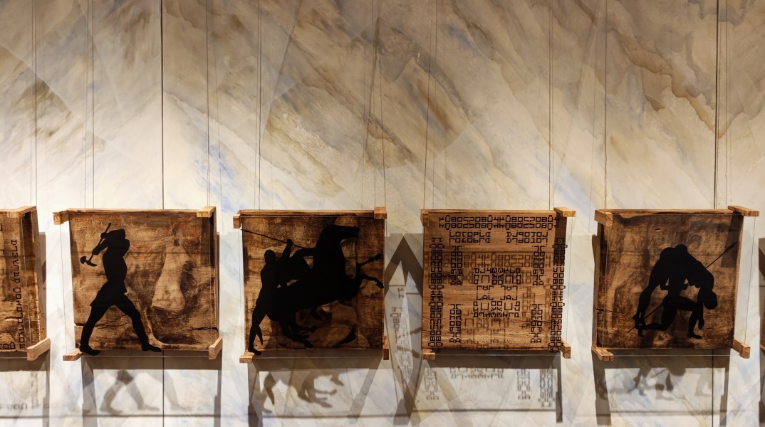 Clara Carvajal: «Αμαζονομαχία» στο Μουσείο Ηρακλειδών