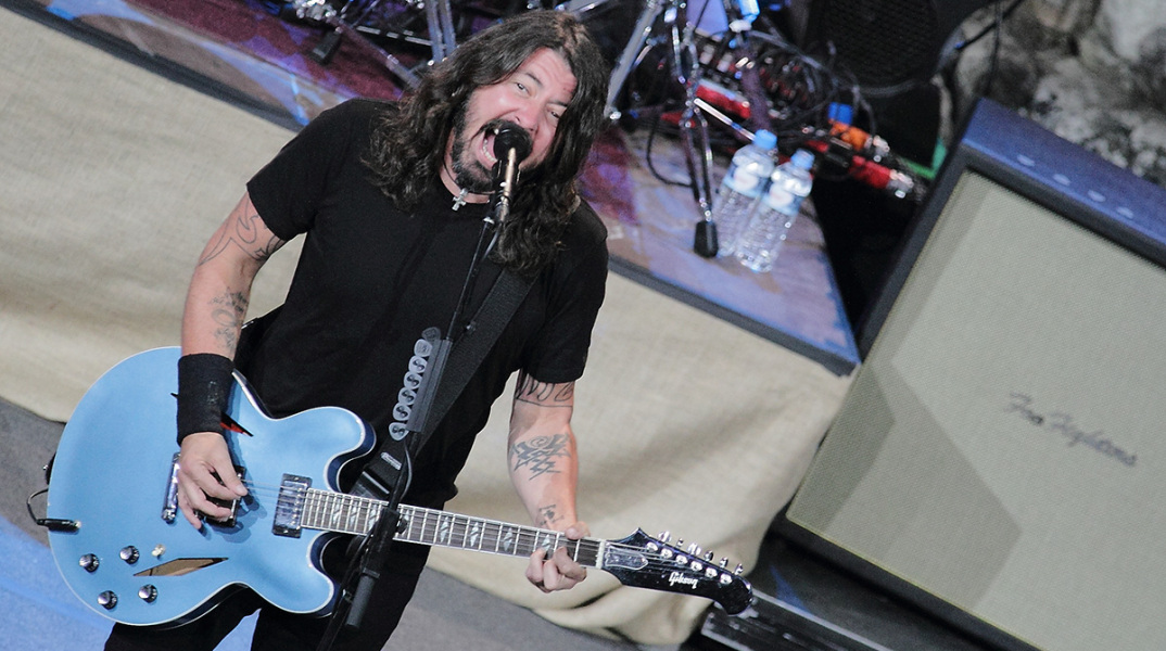 Dave Grohl - Στιγμιότυπο από τη συναυλία των Foo Fighters στο Ηρώδειο