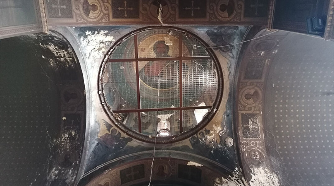 Ο διπλοθολικός τρούλλος εκκλησίας