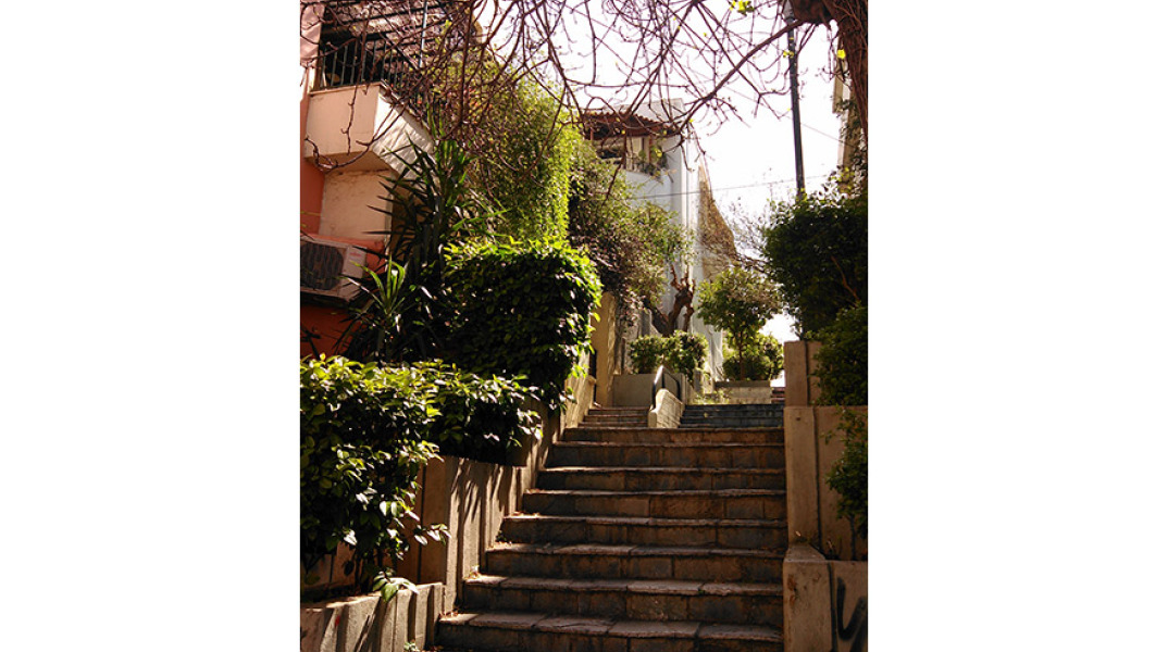 Μετς. Δρομό-σκαλα