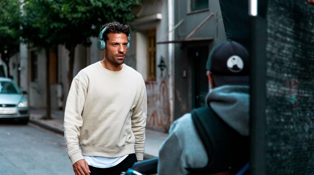 Ο Κωνσταντίνος Αργυρός στην καμπάνια του Johnnie Walker