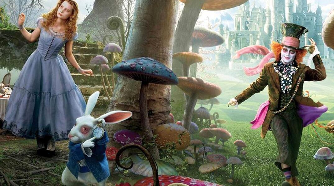 Alice Through the Looking Glass (dubbed)