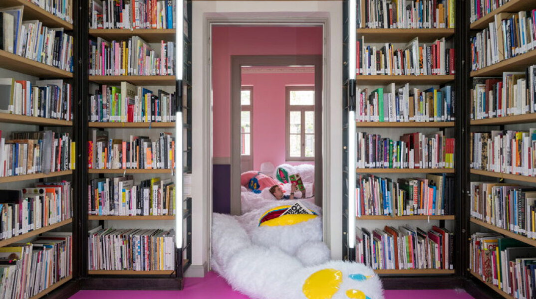 #TextMe_FluffyLibrary / Atopos - Atopos CVC