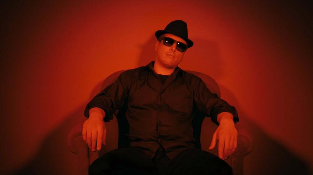 Apicos - Ραπ για κάθε ψεκασμένο