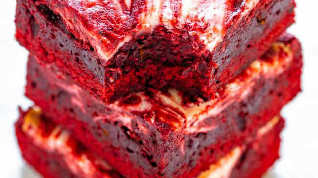 redvelvetbrownies-anoigma.jpg