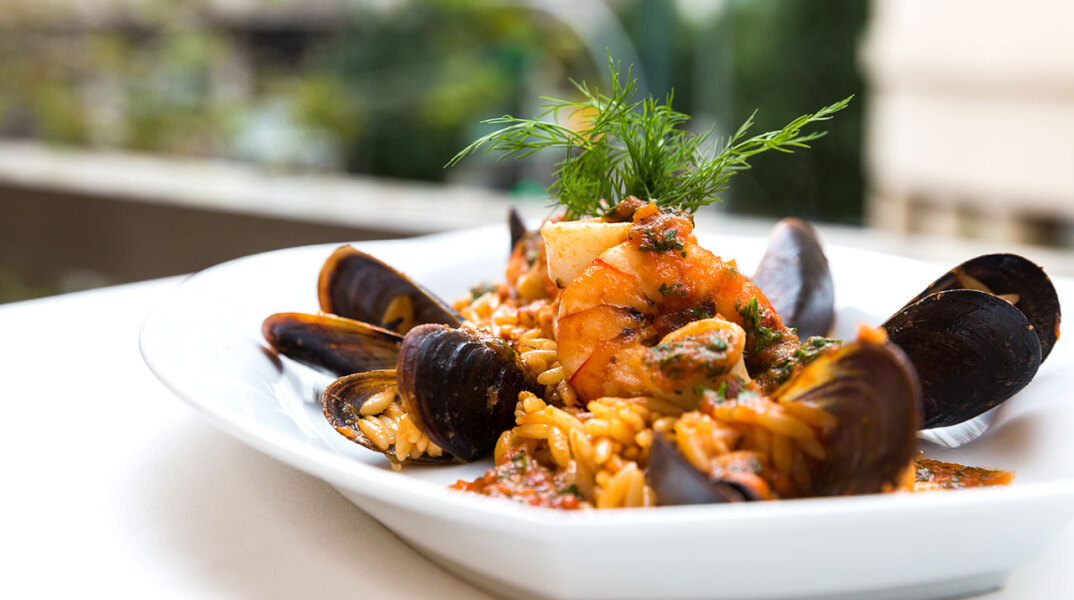 Γιουβετσάκι με θαλασσινά