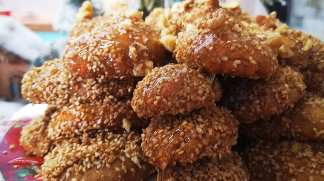 Μελομακάρονα γεμιστά από την Κρήτη