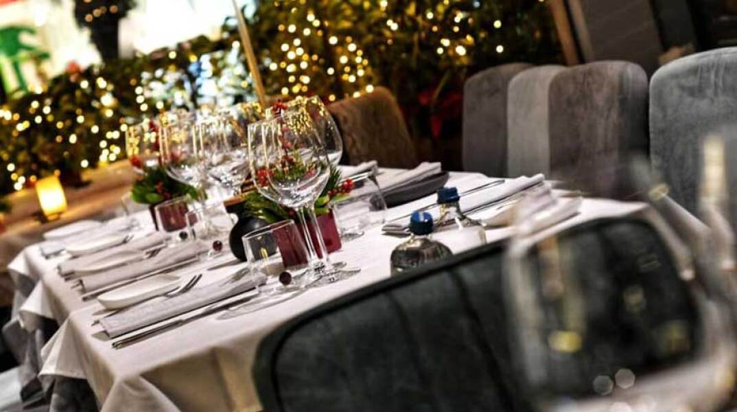 Silar Dining Couture